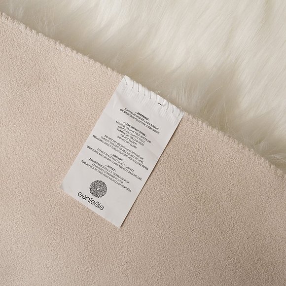 Luxurious Faux Fur Sheepskin Area Rug 2ft by 3ft - Picture 3 of 8